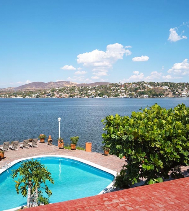 TEQUESQUITENGO LAGO II 2.jpg